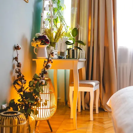 Apartment Happy Place - 1-Bedroom Apartment With Workspace *
