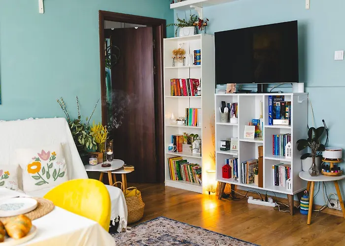 The Sunflower Retreat - Bright & Stylish 1br